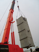 珠海天然氣液化項(xiàng)目冷箱、吸收塔設(shè)備安裝工程